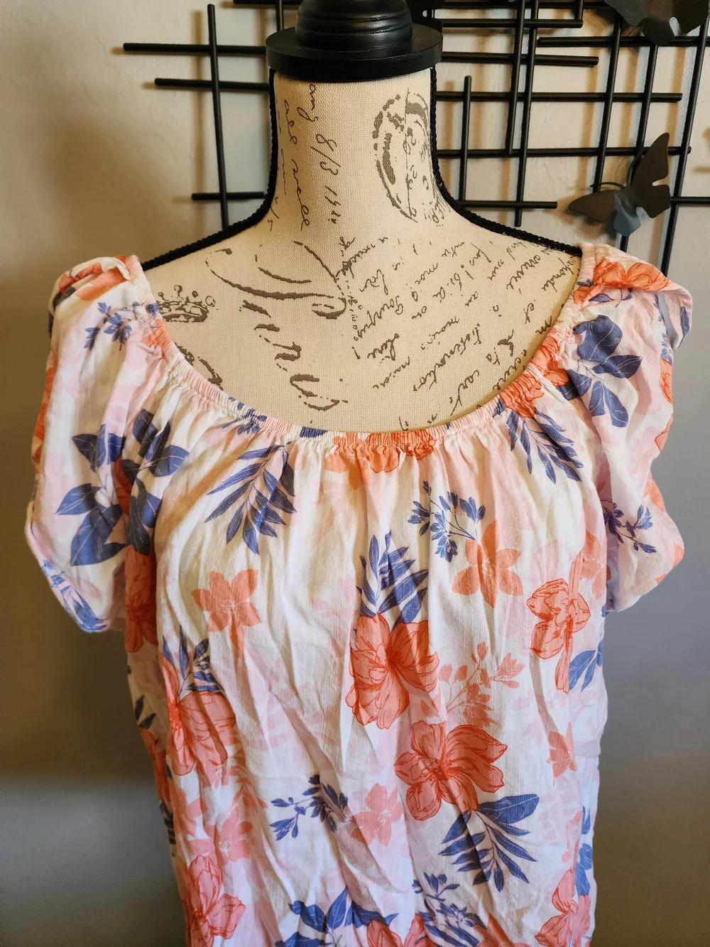 GAP Peach and Blue Tropical Floral Top With Tulip Sleeves